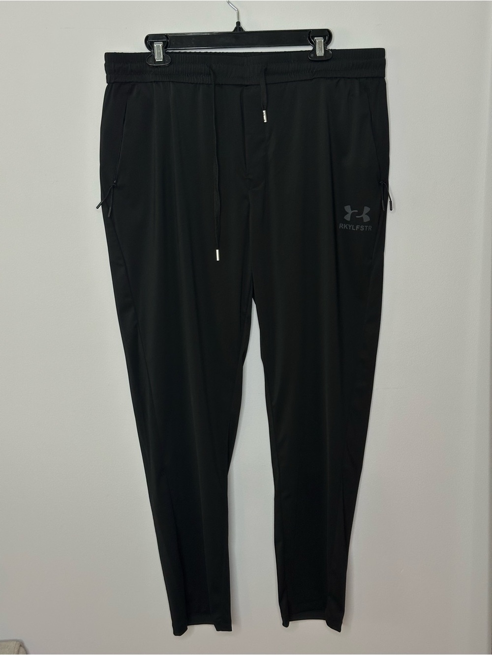Jian Yige Men's Black Performance Joggers
